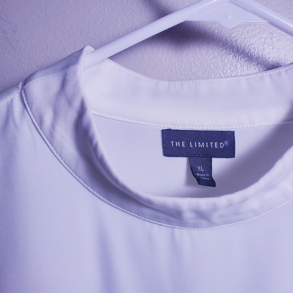 THE LIMITED Beaded Pearl Shoulder,  Band Collar Blouse, Wide Cuffs White Size XL - Picture 3 of 7